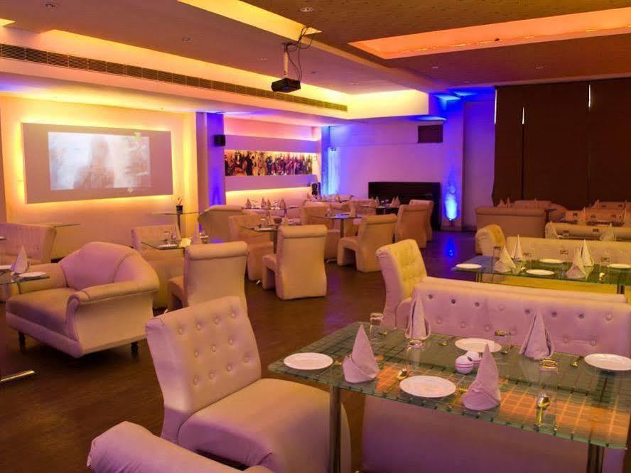 Click Hotel Kohinoor, Ludhiana Extérieur photo